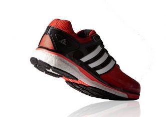 Regali di Natale: 11 scarpe da running per tutti i gusti