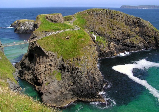 Carrick-a-Rede-Bridge Carrick-a-Rede-Bridge