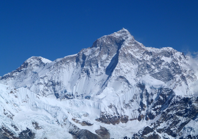 Makalu