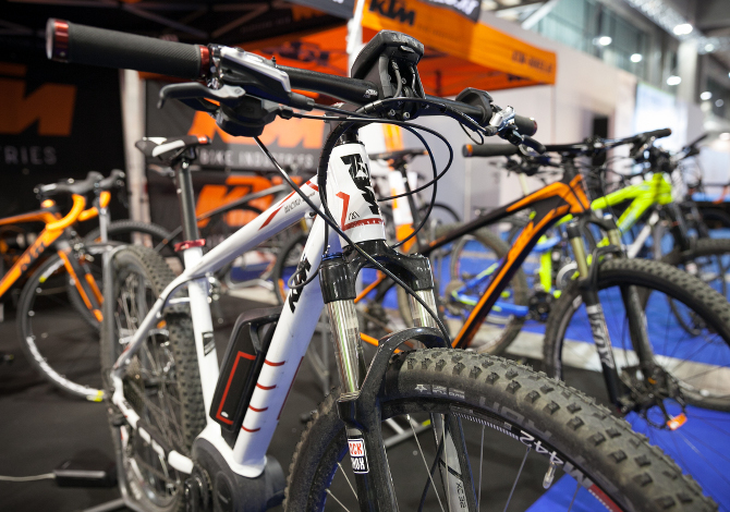 Prowinter 2016 Bike Shop Test