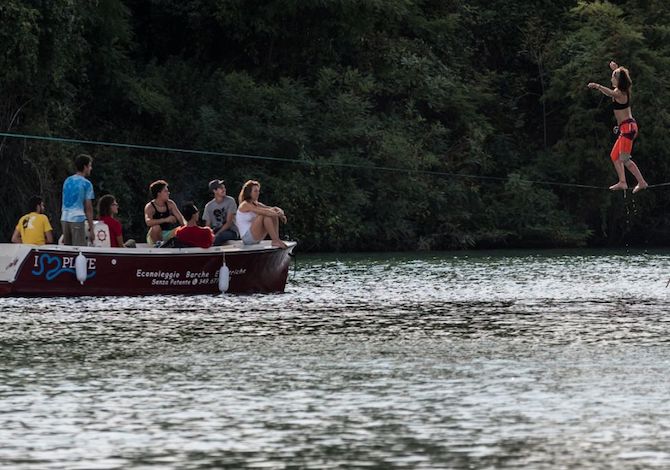 adventure-river-fest-fiume-slackline