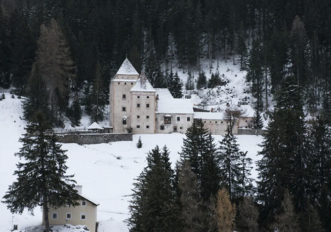 Appartamento-Castello-Fischburg-1