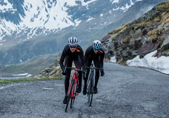 mtb-in-inverno-come-vestirsi-testa-mani-corpo mtb-in-inverno-come-vestirsi-testa-mani-corpo