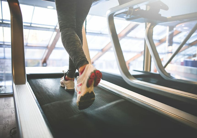 Tapis roulant per casa: le dimensioni della superficie di corsa Tapis roulant per casa: le dimensioni della superficie di corsa