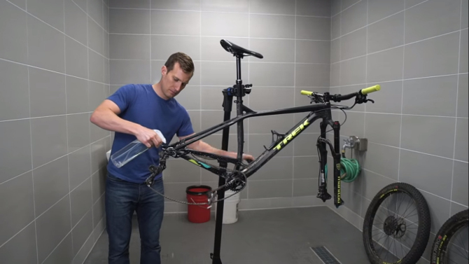Manutenzione della bicicletta: 2 cose da fare (in attesa di riutilizzarla)