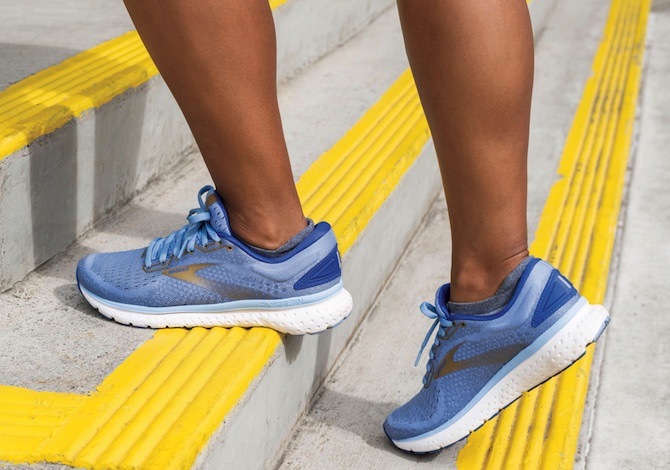 brooks-glycerin-18-w-lifestyle