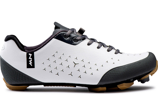 NORTHWAVE ROCKSTER, LA SCARPA DEDICATA AL GRAVEL
