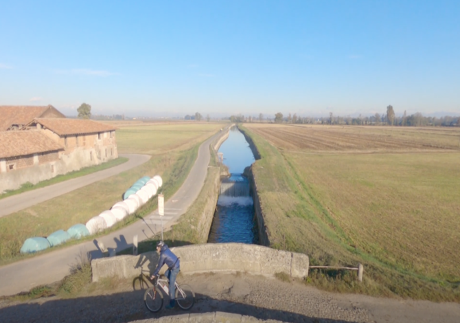 in bici lungo il naviglio di bereguardo