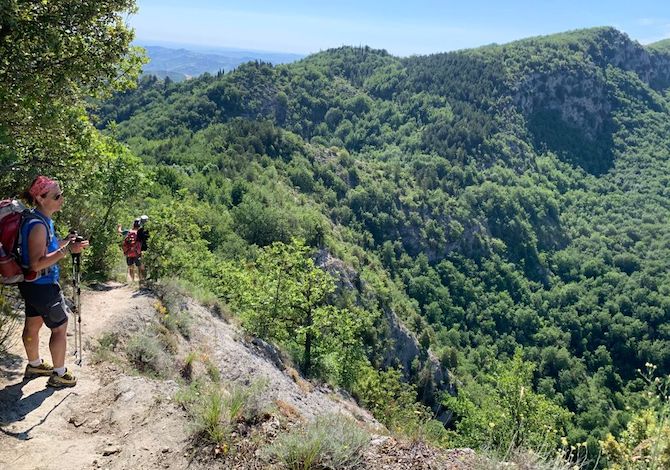 via-dei-gessi-e-dei-calanchi-trekking