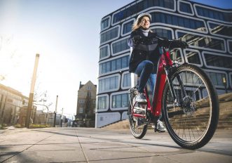 5 errori da evitare quando ricarichi la batteria dell'e-bike