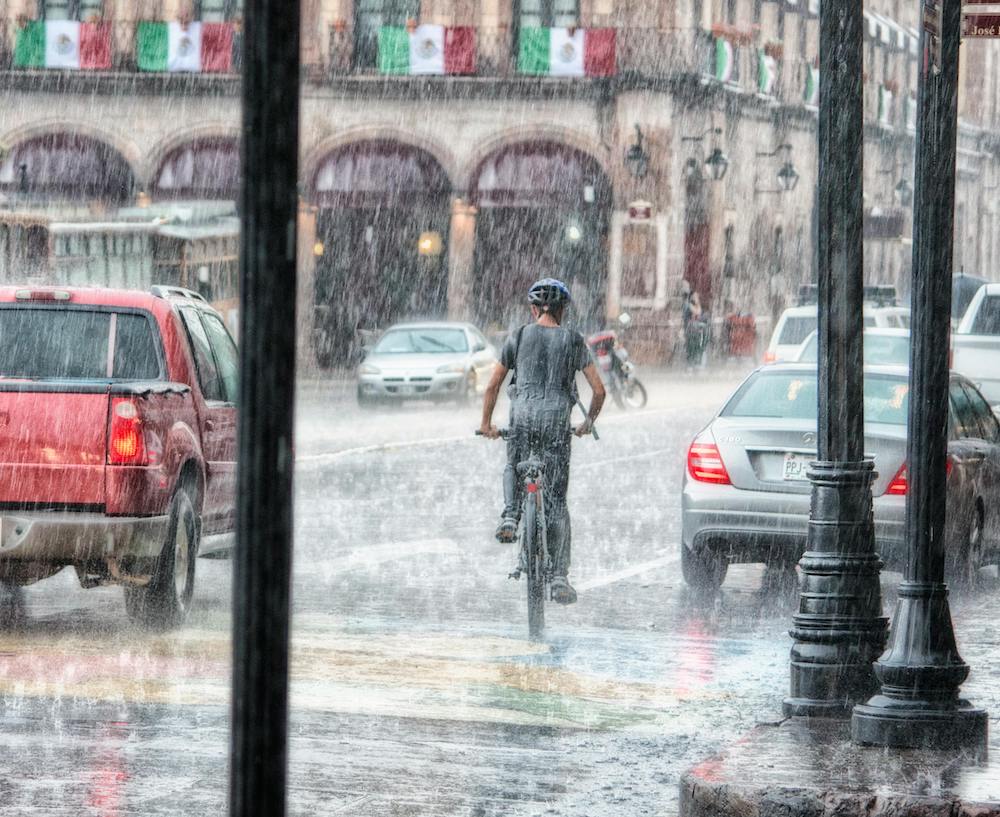 bici-pioggia