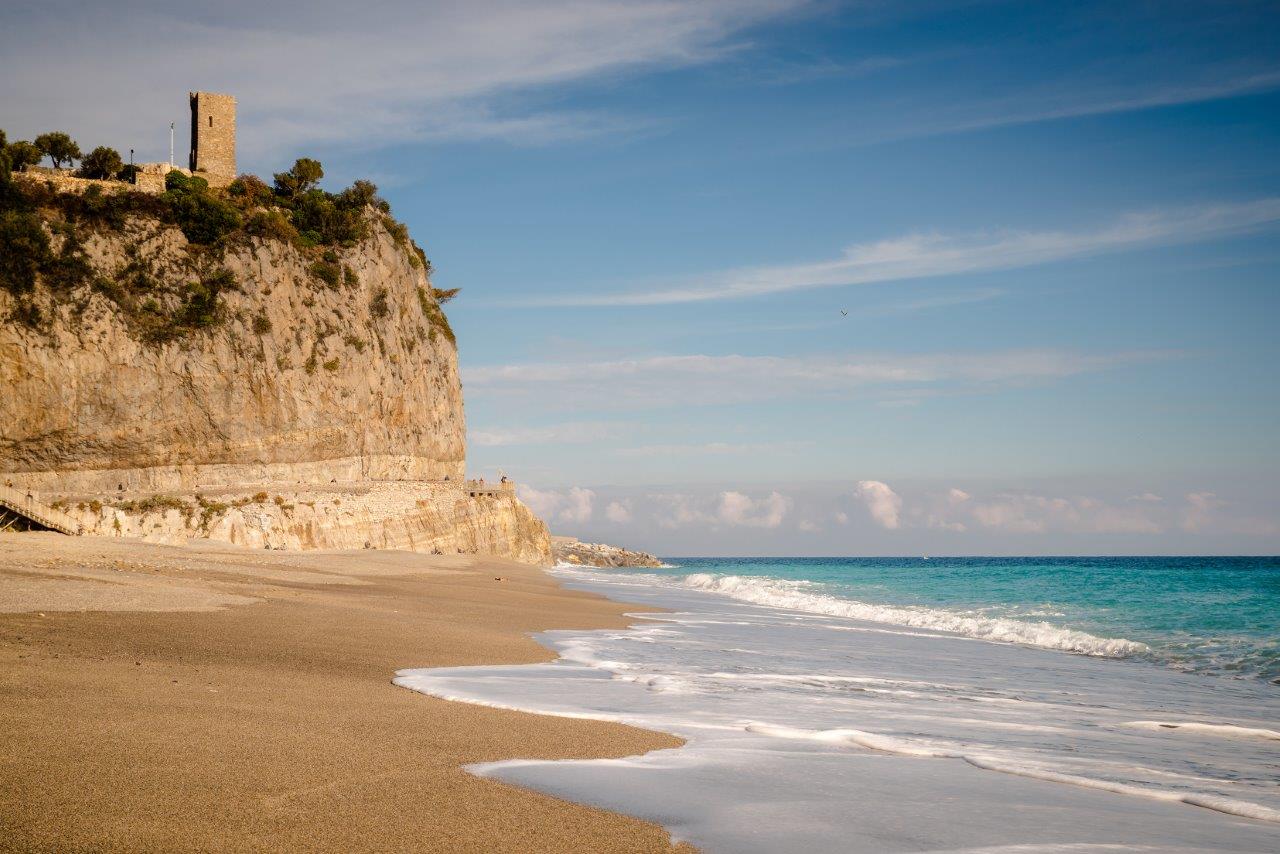 Il mare di Primavera? Ma a Finale Ligure!