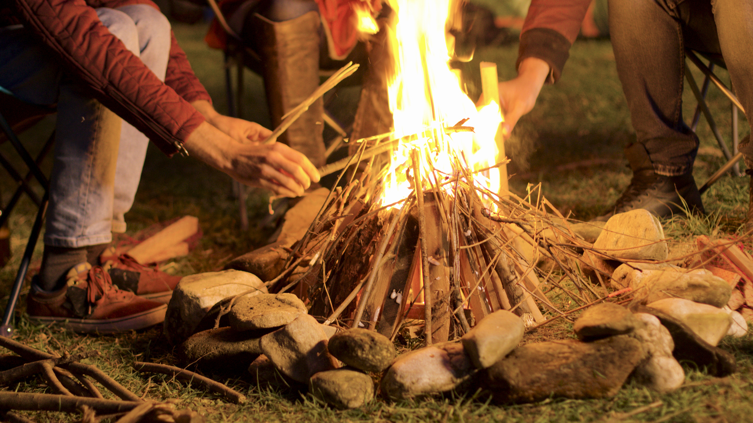 Regali per chi ama la montagna: 8 idee per esperienze outdoor epiche