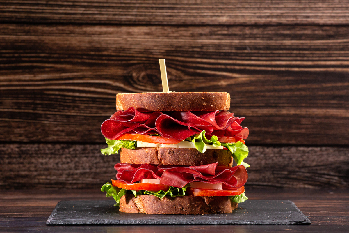 Perché il panino con la bresaola è perfetto quando vai in bicicletta