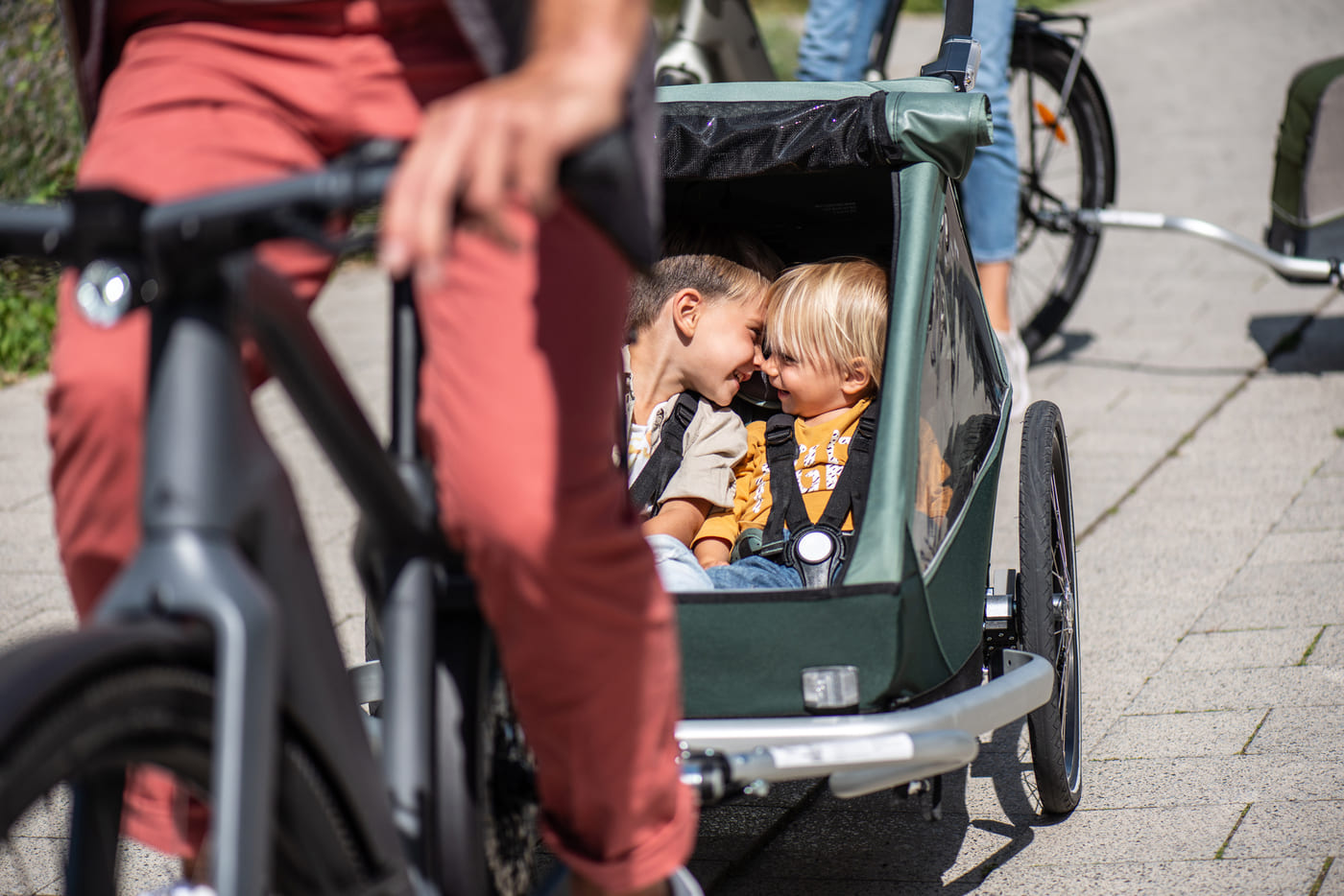 Rimorchio per bici CROOZER, per una vita senza auto