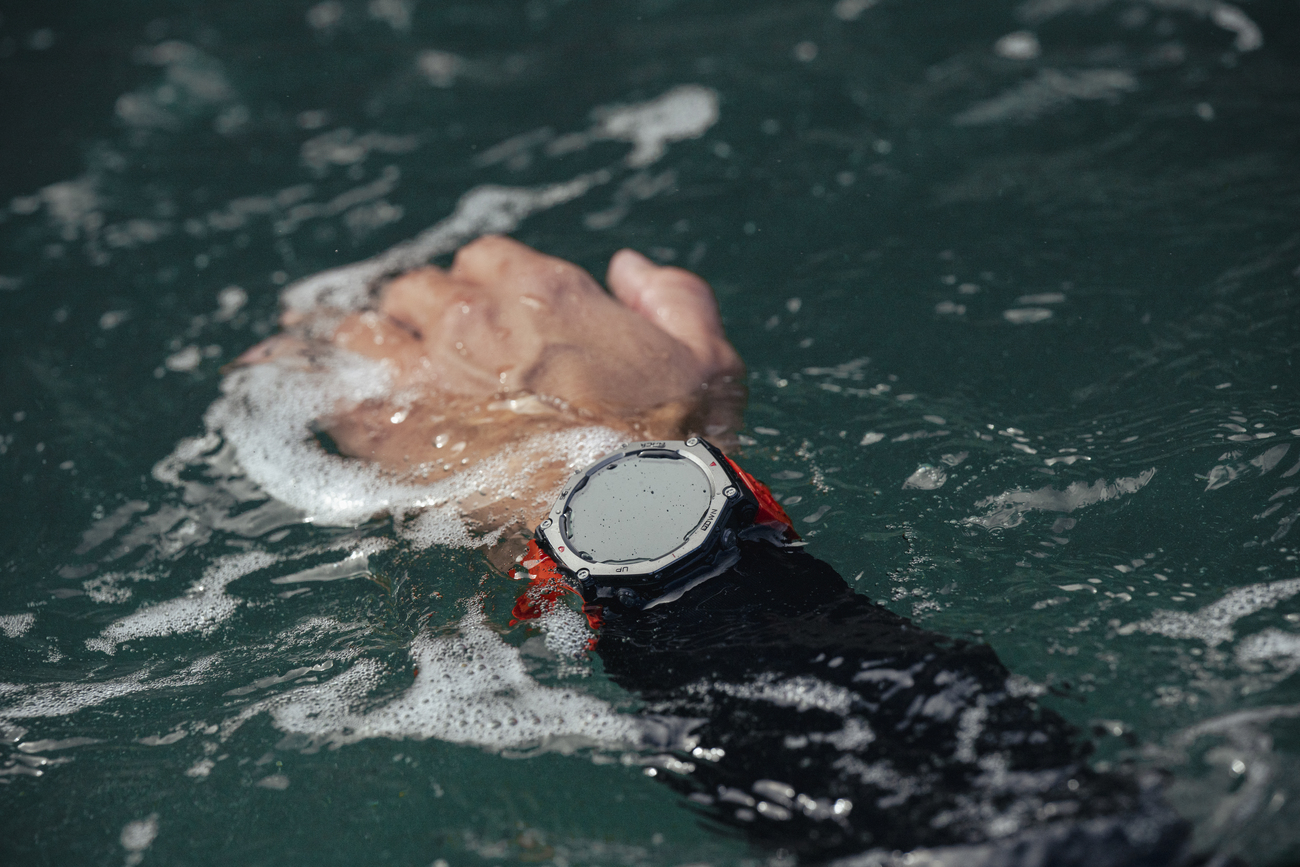 Ecco l'Amazfit T-Rex 3