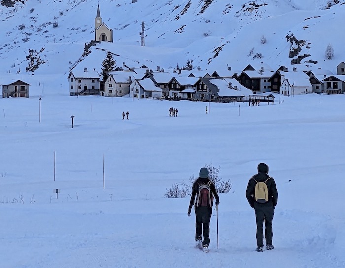 riale-trekking-neve