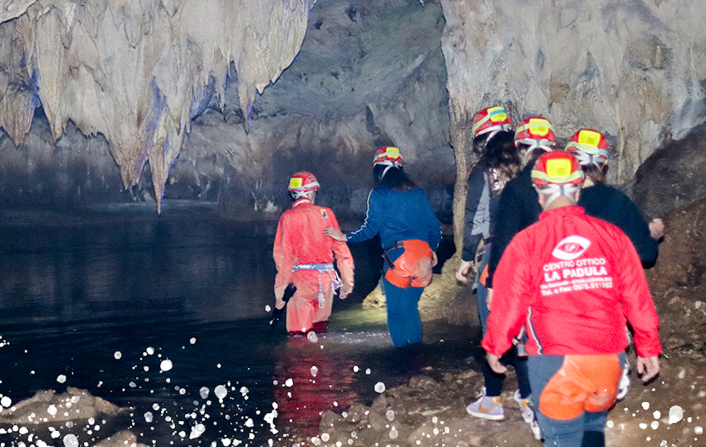 GROTTE_rafting