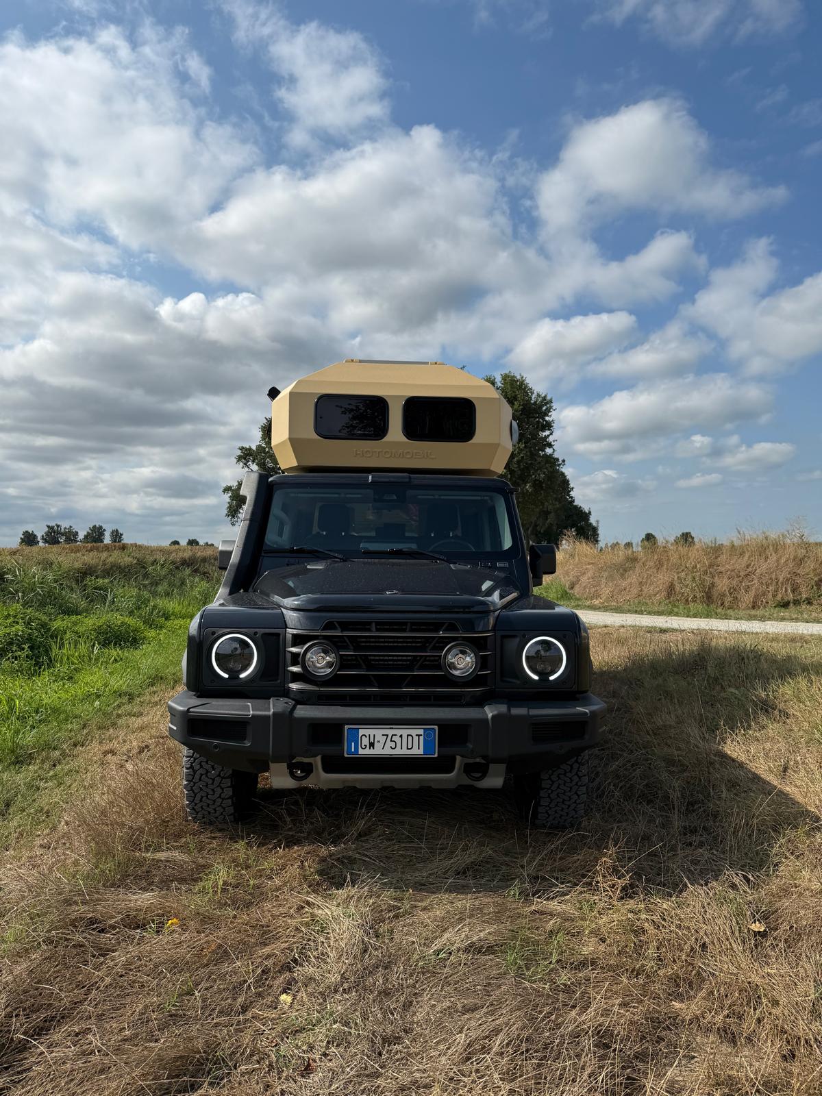 INEOS Quartermaster con Cellula Pickup