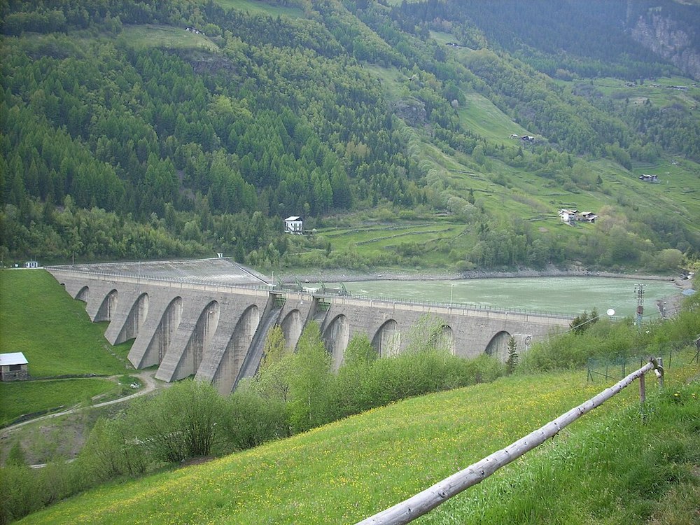 Diga_di__FUSINO__in_Val_Grosina_-_panoramio
