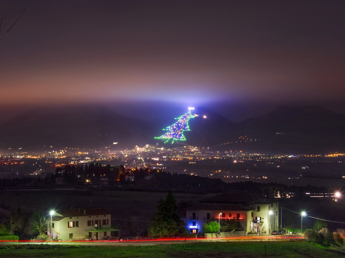 Albero di Natale di Gubbio, edizione 2025-2026