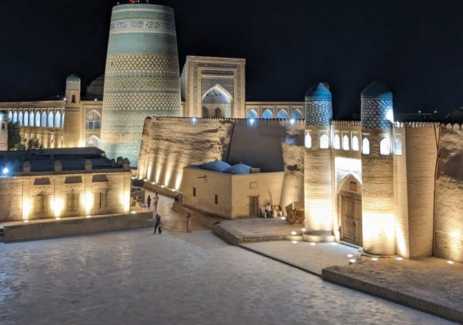 khiva-notte