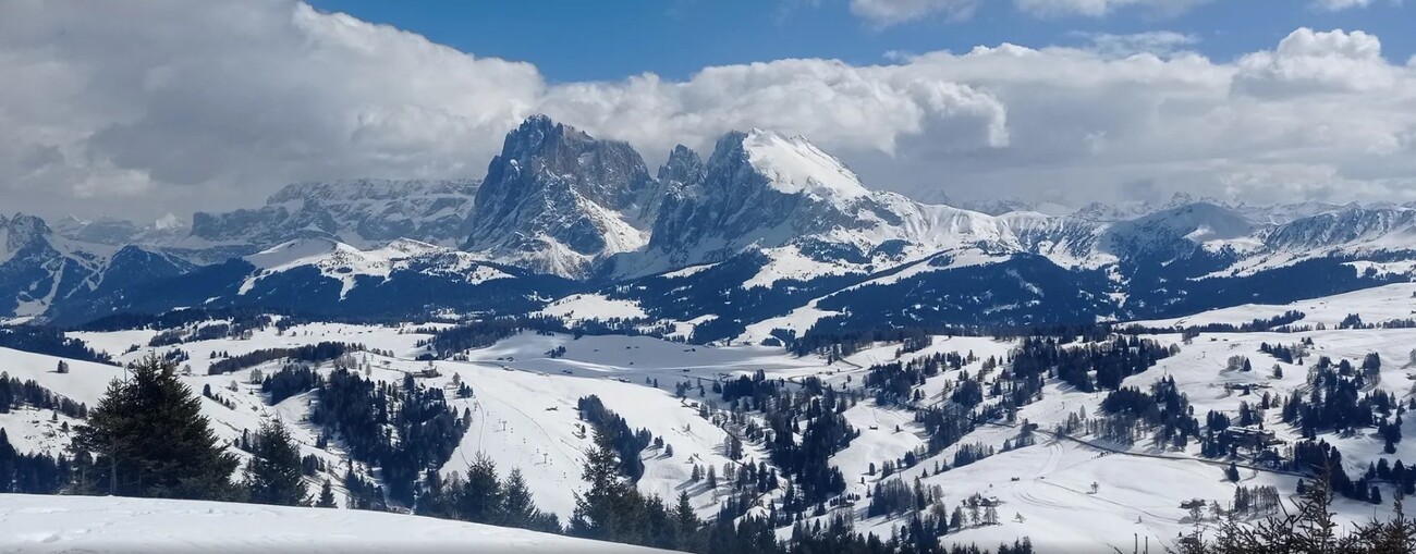 Ciaspolate indimenticabili: gli itinerari più belli sulla neve in Italia
