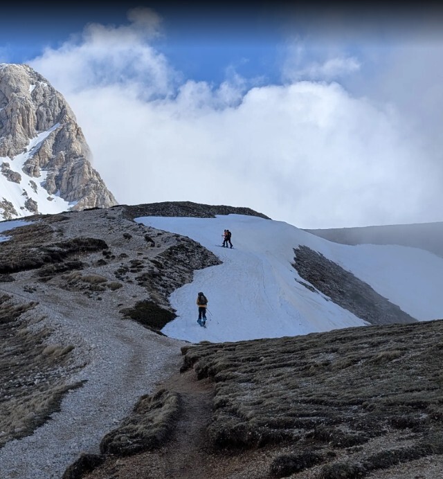 Ciaspolate indimenticabili: gli itinerari più belli sulla neve in Italia