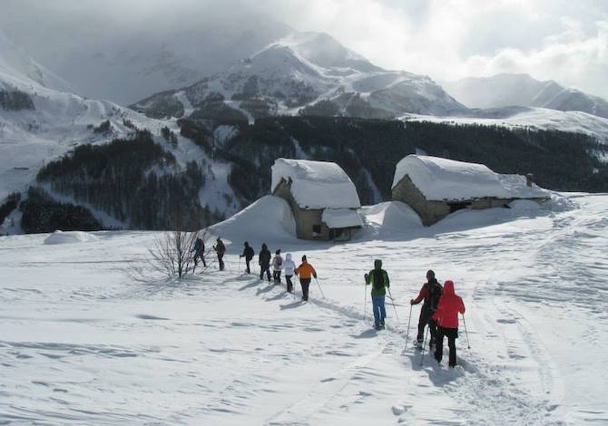 Ciaspole in Lombardia: i 15 itinerari più belli raggiungibili in meno di 2 ore da ogni punto della regione
