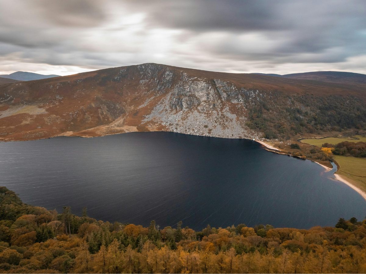 Lough Tay dall'alto, Irlanda
