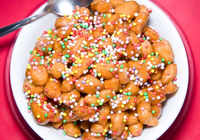 Struffoli, dolce Campania