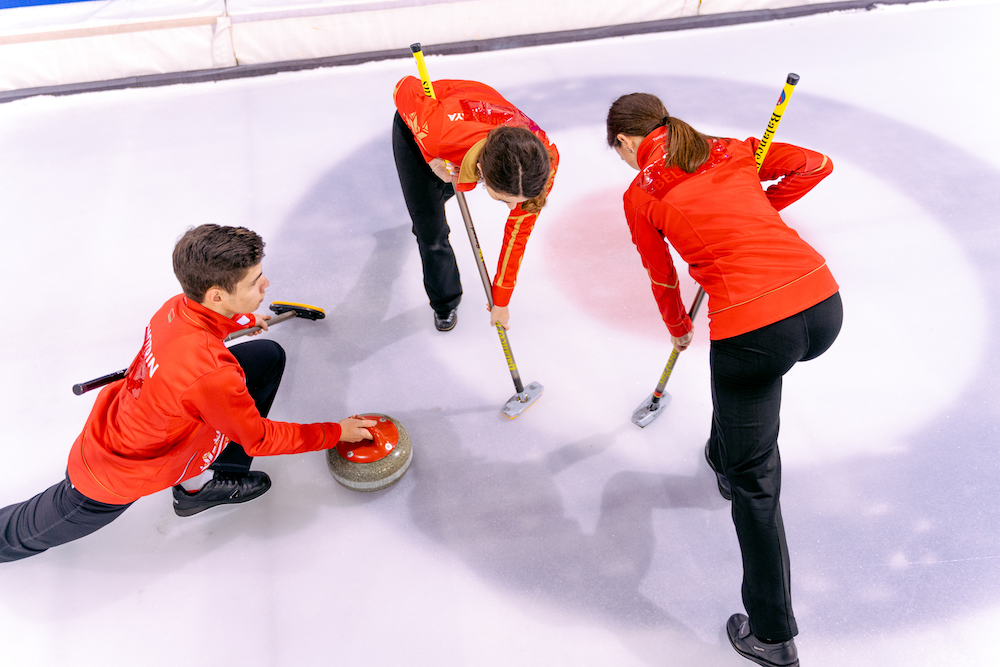 squadra-curling