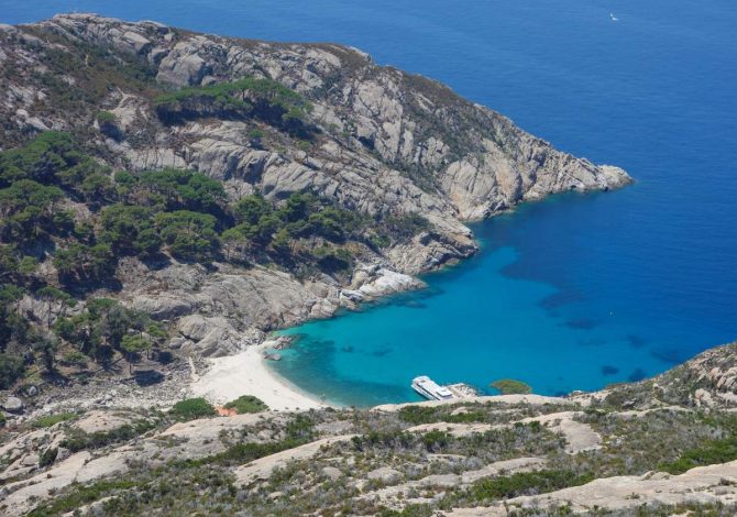 Isola di Montecristo, calendario 2026