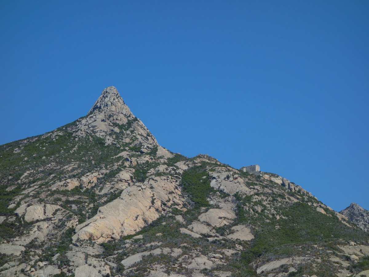 Le alture sull'Isola di Montecristo