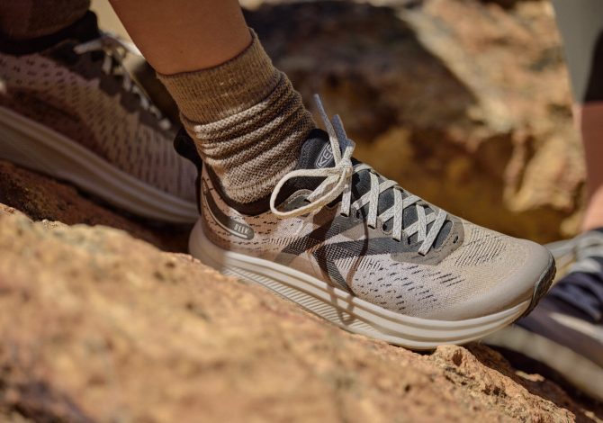 KEEN Seek