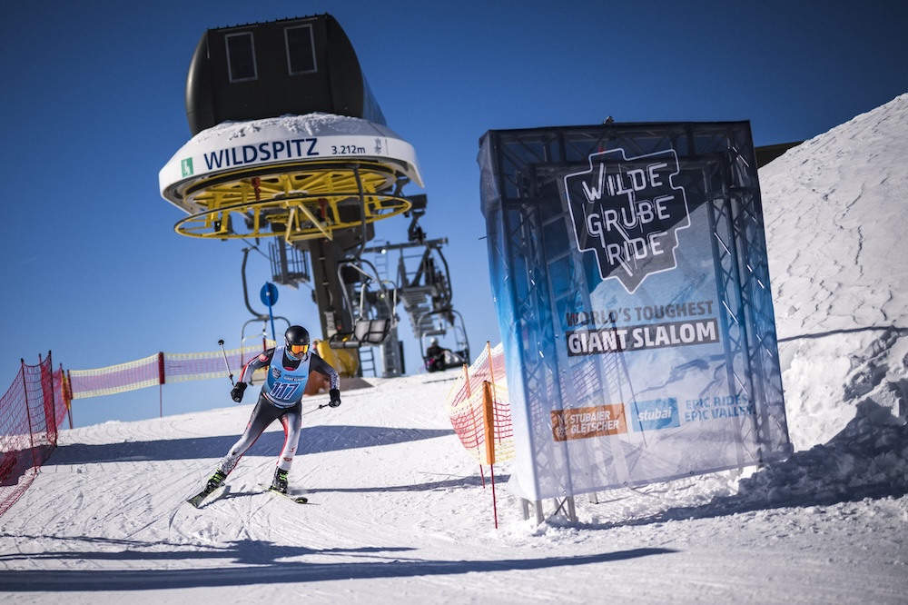 Wilde_Grube_Ride_Stubai_Start_at_3210m-c-Sebastian_Marko-scaled