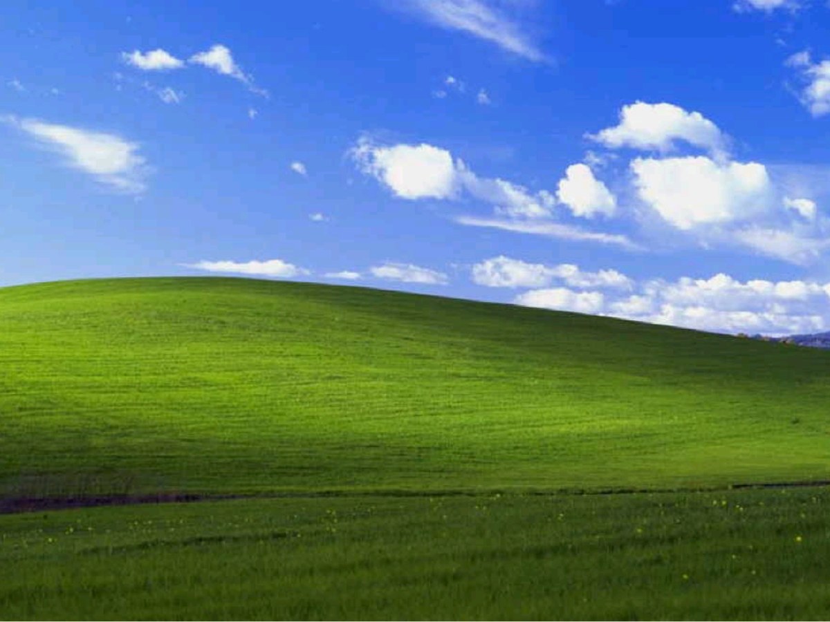 Windows XP Bliss, desktop