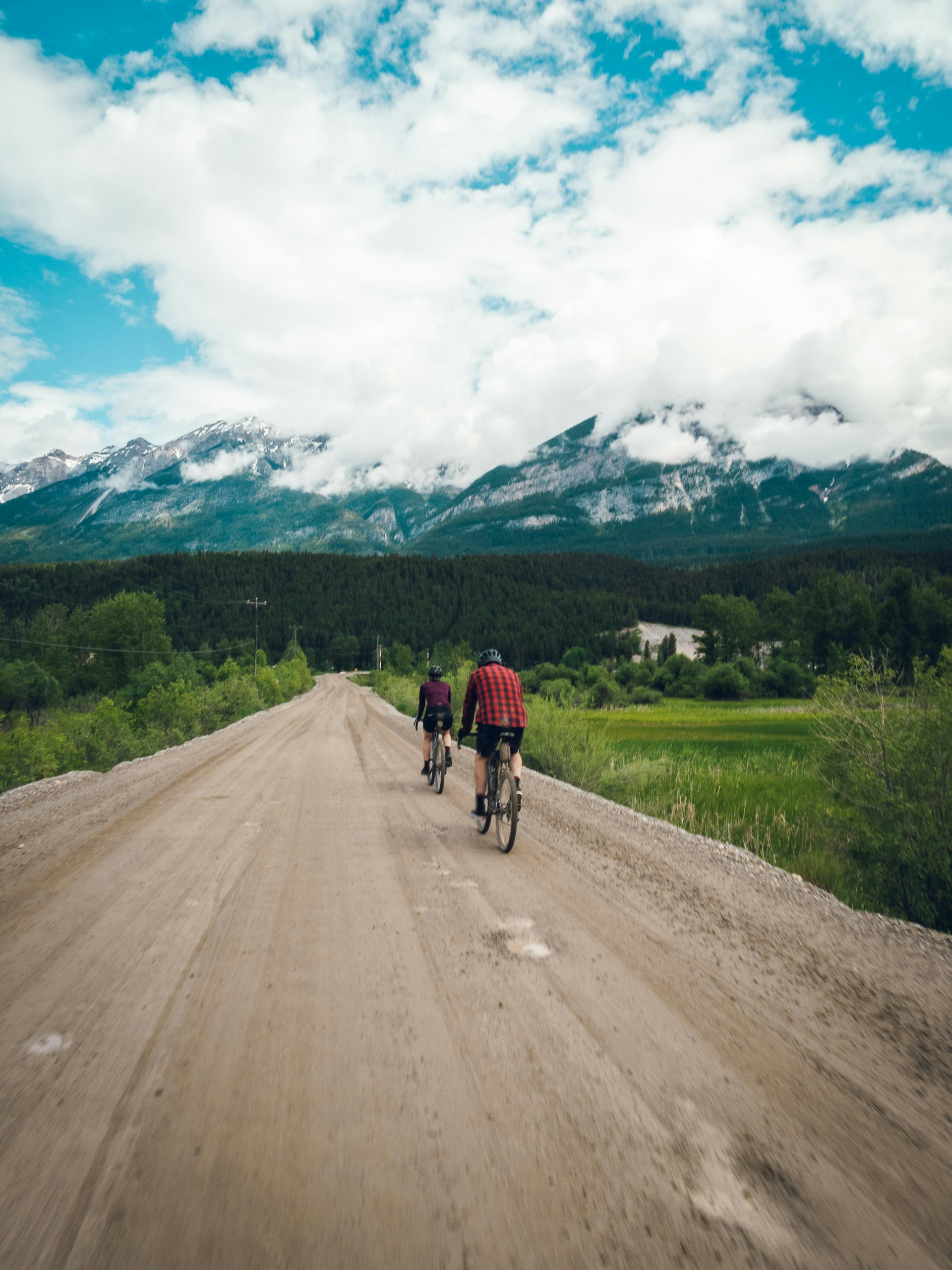 12 motivi per NON innamorarsi mai di un/a ciclista (specialmente a San Valentino)