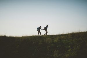12 motivi per NON innamorarsi mai di un/a escursionista (specialmente a San Valentino)
