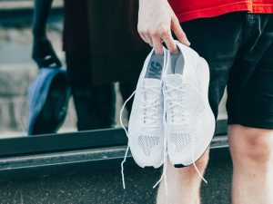 comprare le scarpe da running adesso è il miglior investimento finanziario dell'anno