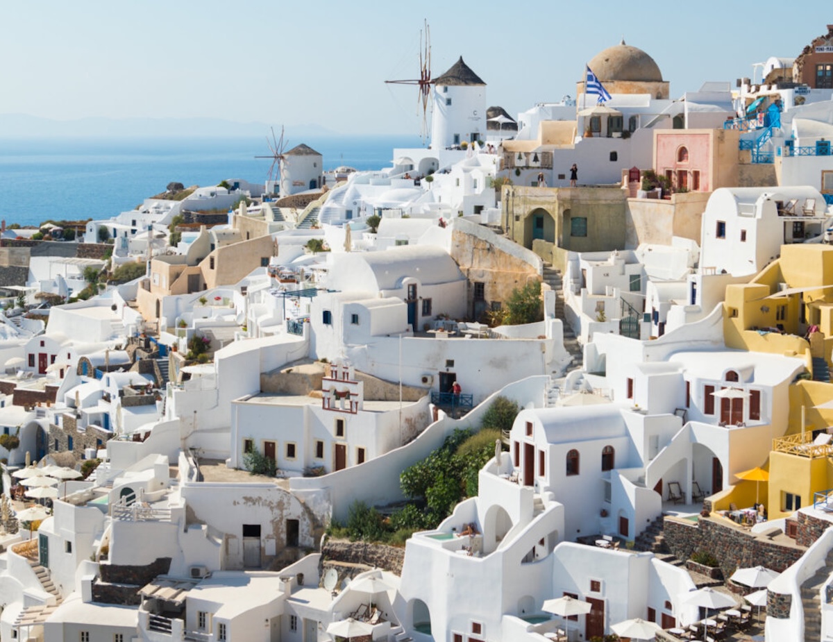 oia-santorini