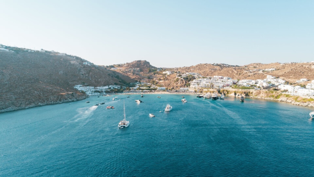 Mykonos-Psarou-beach
