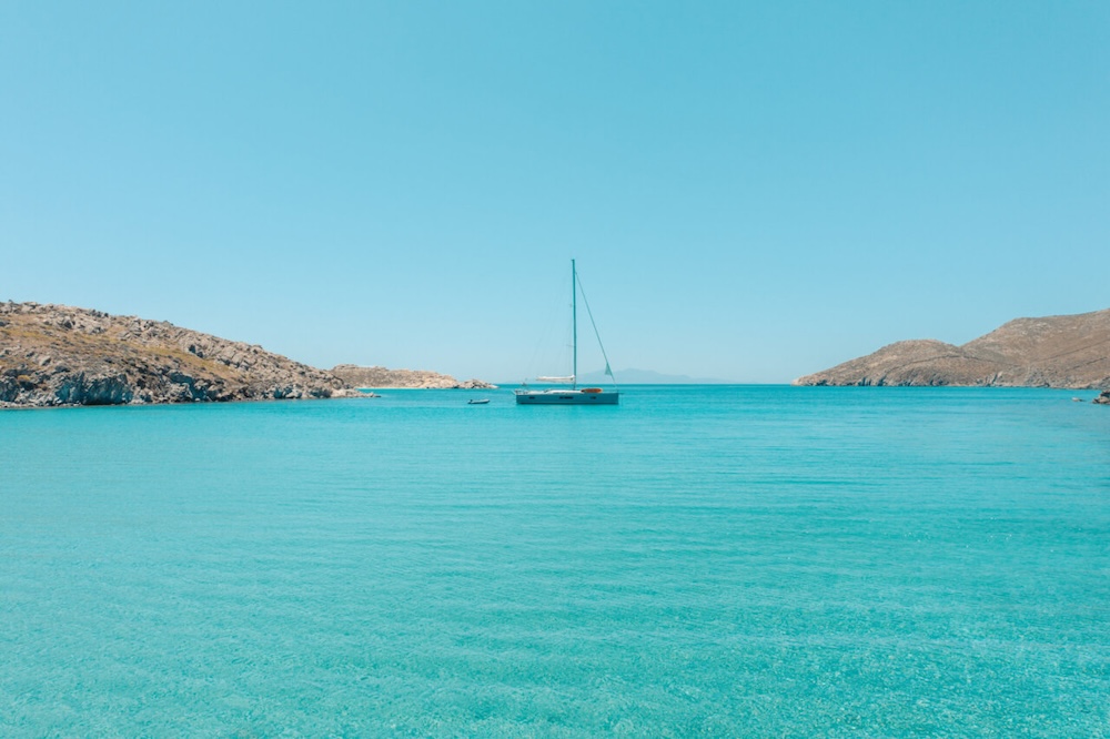 Mykonos-Rinia-island