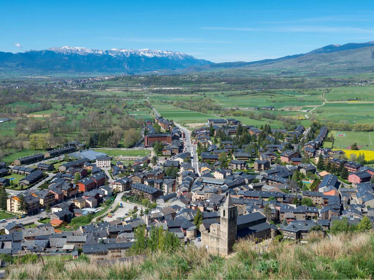 Enclave spagnola, Llivia
