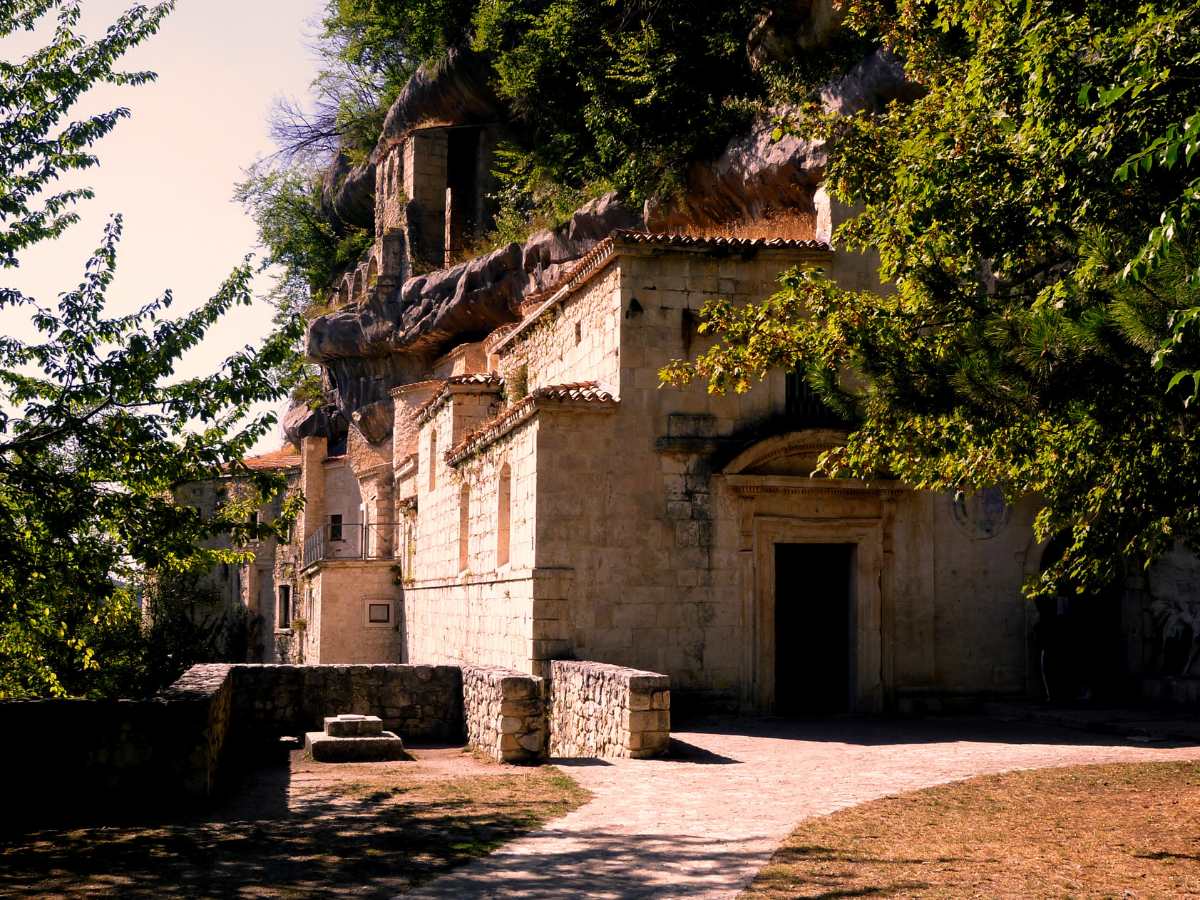Eremo di Santo Spirito a Majella, Roccamorice