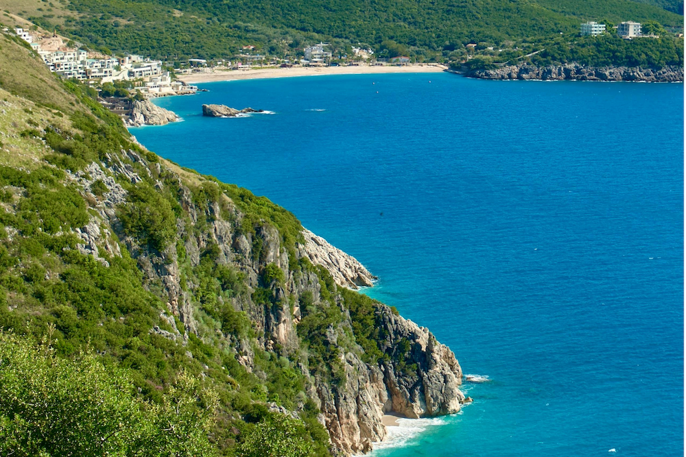 himara-albania-estate