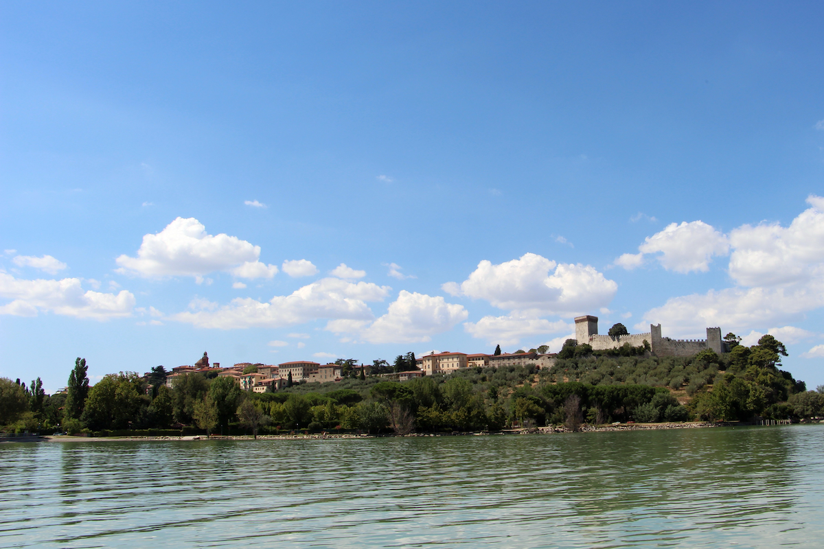 castiglione-lago-borgo