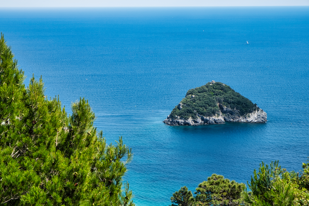 bergeggi-isola-liguria-savona