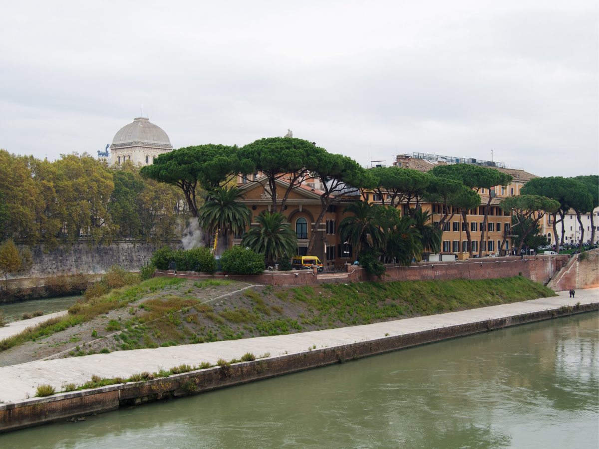 Un'isola nel Tevere a Roma