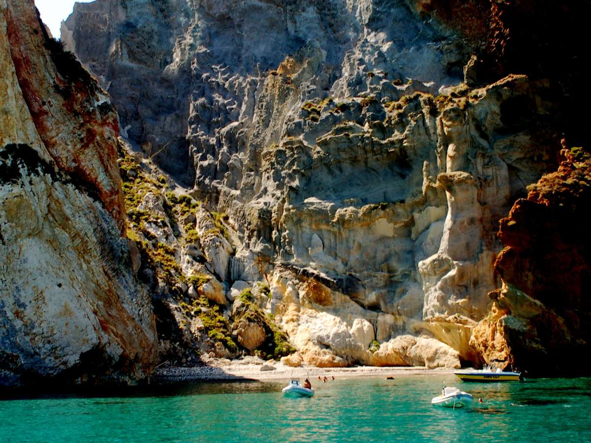 Le Calette di Palmarola, Isole Pontine